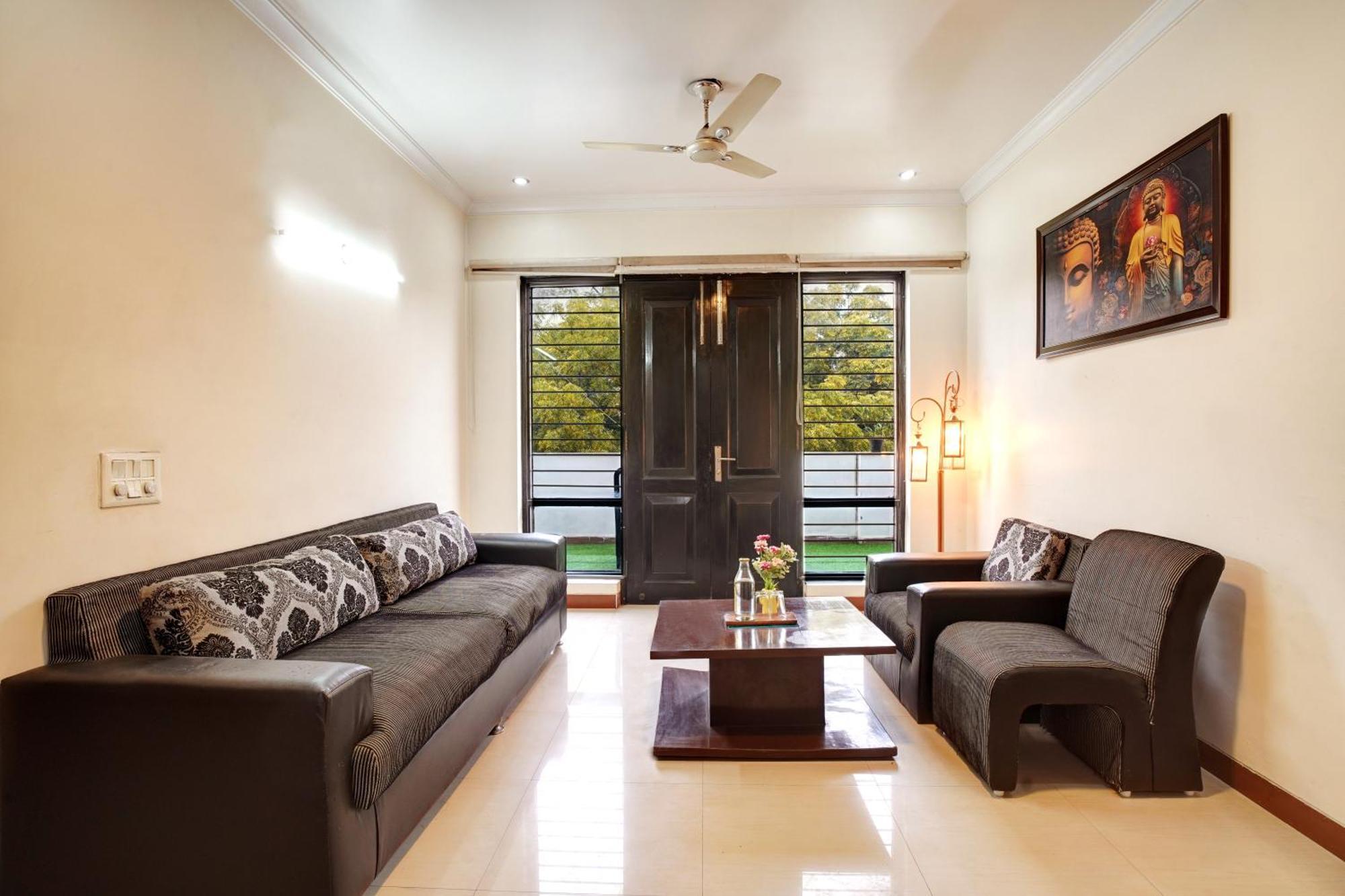 Nexhub Stay - Huda City Centre Gurgaon Eksteriør bilde